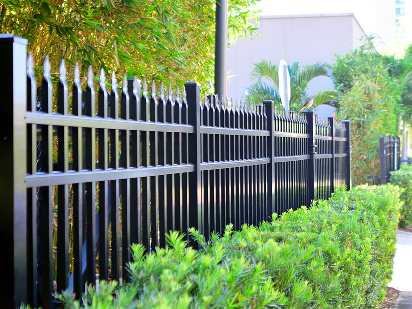 Ogrodzenia i balustrady, New Gates Ogrodzenia i Balustrady, Hanulin